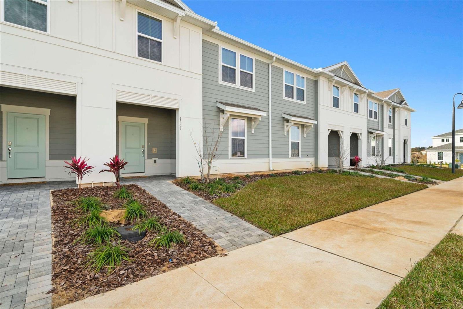 Image 2 of 56 For 1283 Blue Paradise Way
