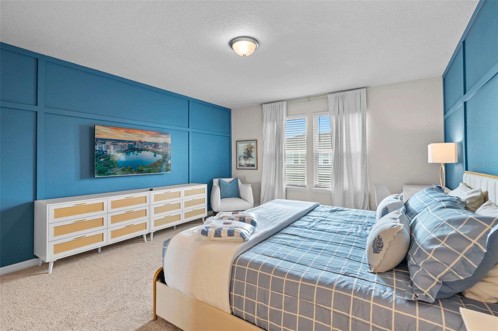 Image 21 of 56 For 1283 Blue Paradise Way
