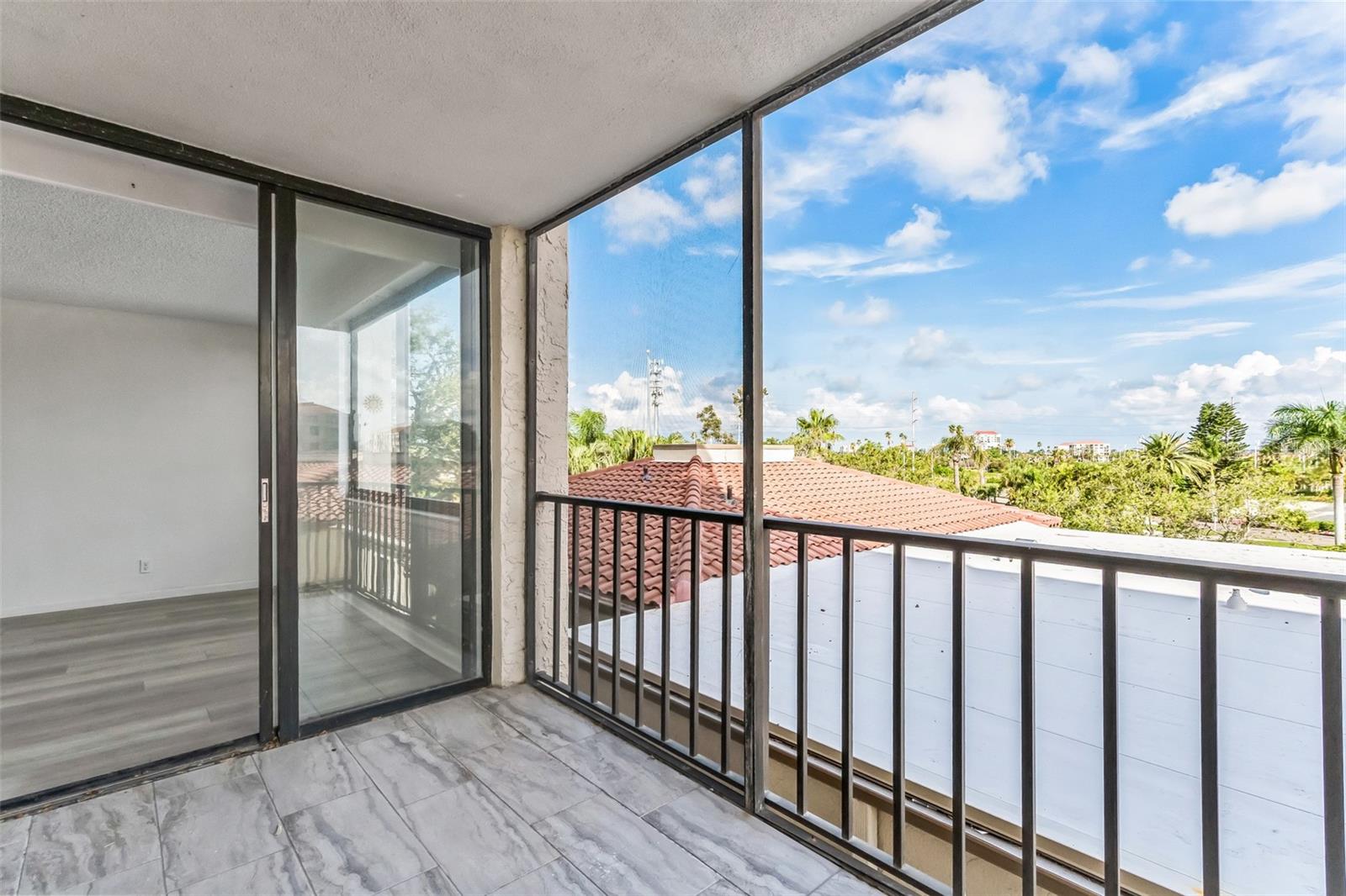 Image 30 of 37 For 6219 Palma Del Mar Boulevard S 301