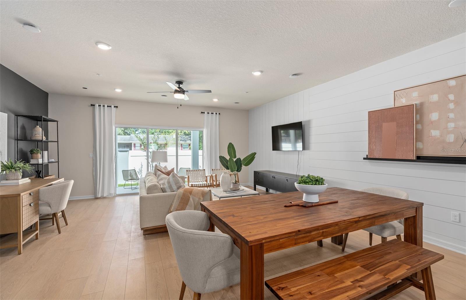 Image 7 of 18 For 393 Meadowland Point