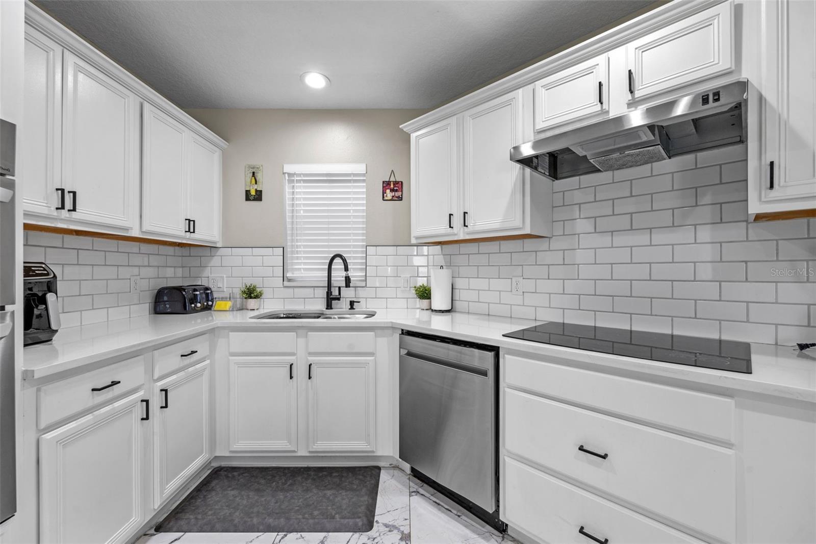 Image 10 of 28 For 2447 Hassonite Street
