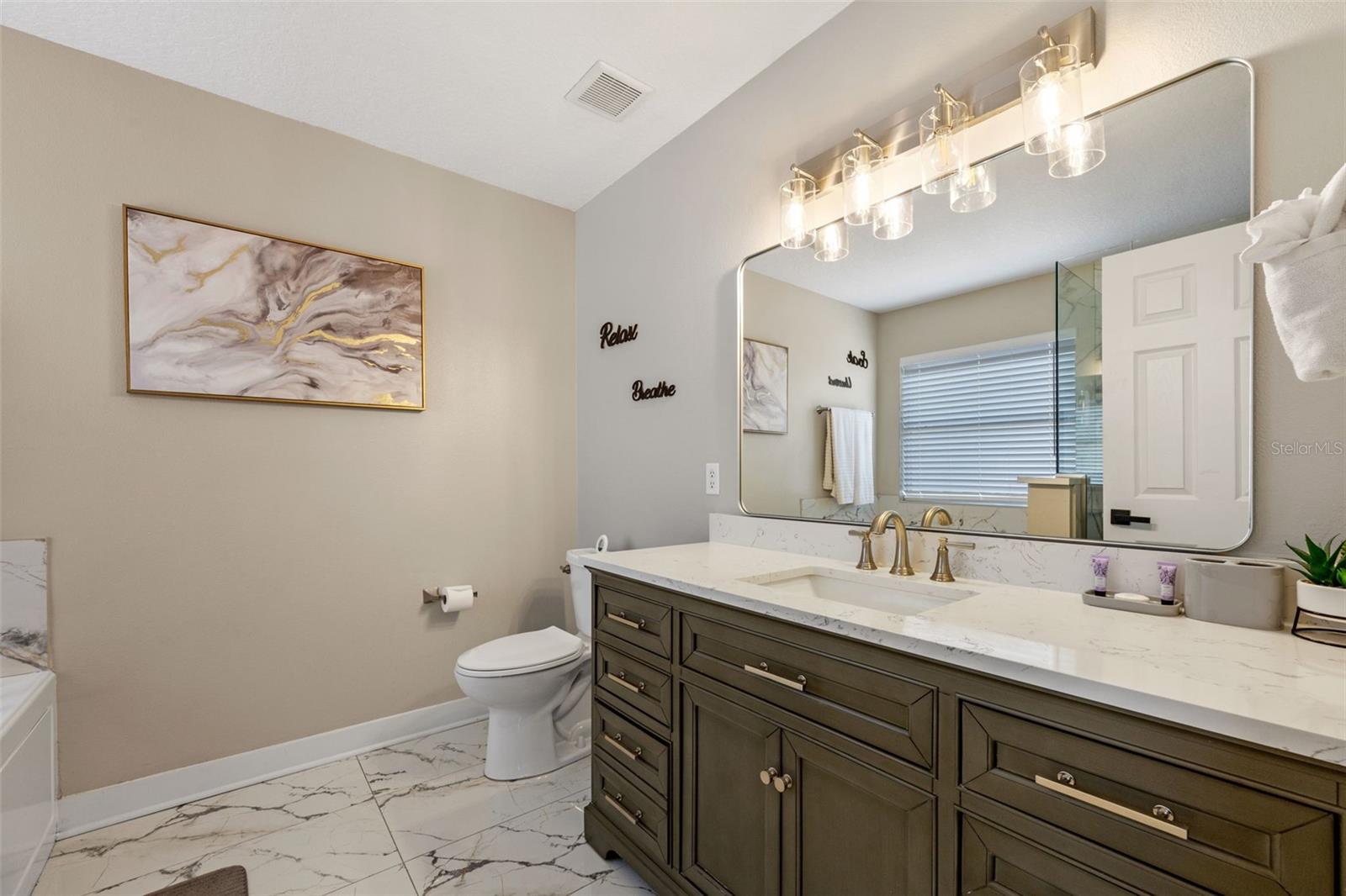 Image 16 of 28 For 2447 Hassonite Street