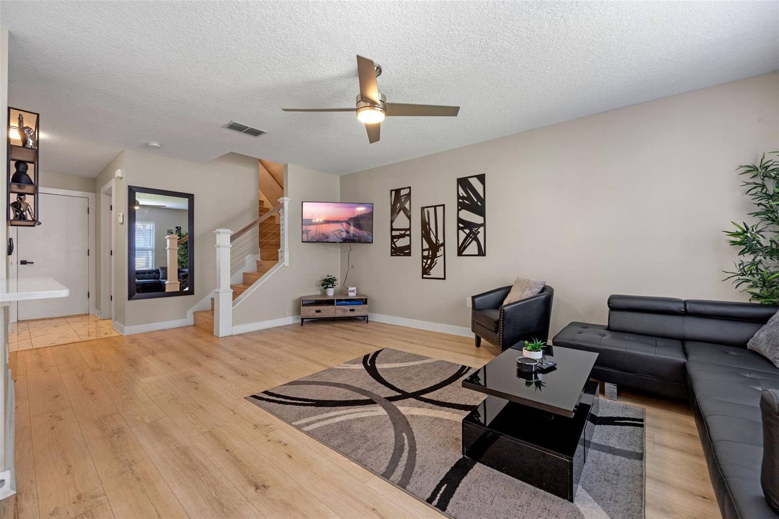 Image 4 of 28 For 2447 Hassonite Street