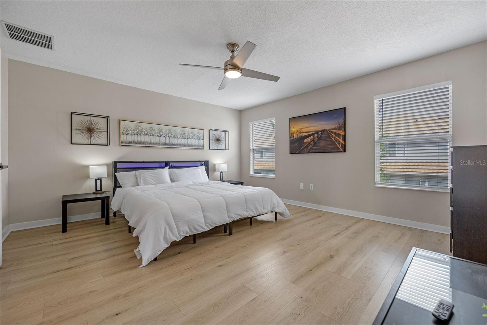 Image 6 of 28 For 2447 Hassonite Street