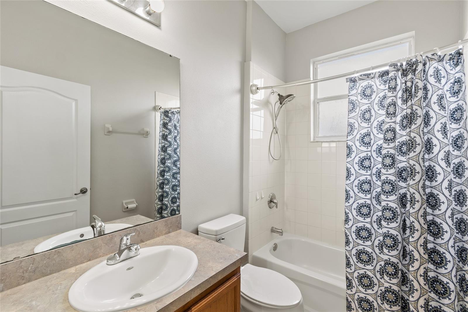 Image 8 of 15 For 2709 Savannah Drive