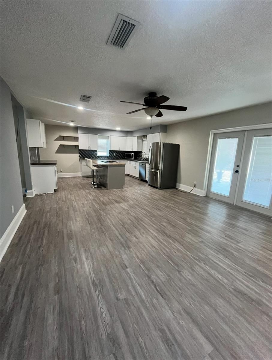Image 5 of 15 For 339 Croton Drive