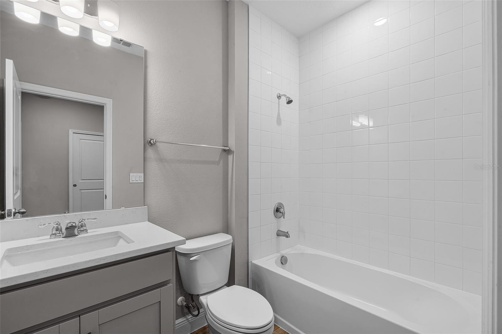 Image 15 of 27 For 6477 Cyrils Drive