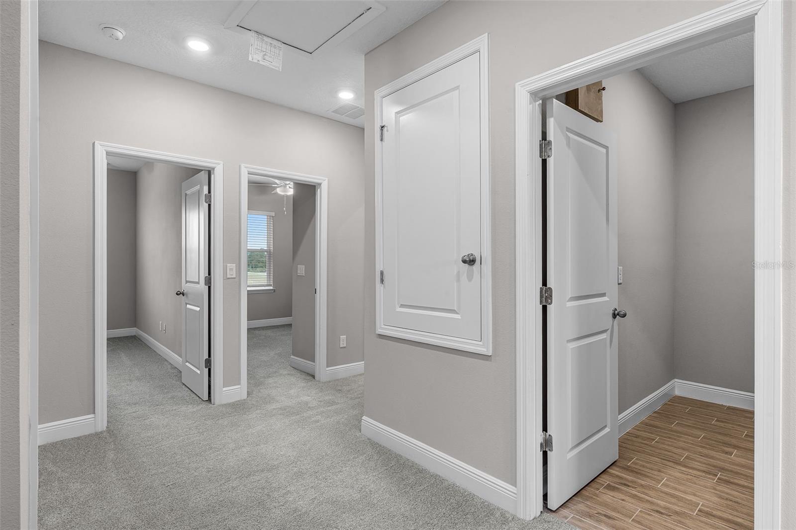 Image 17 of 27 For 6477 Cyrils Drive