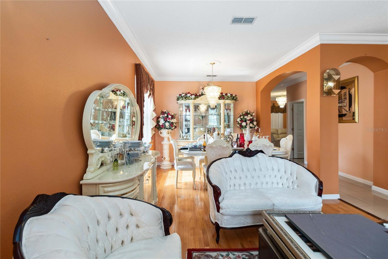 Image 10 of 57 For 294 Hunt Street