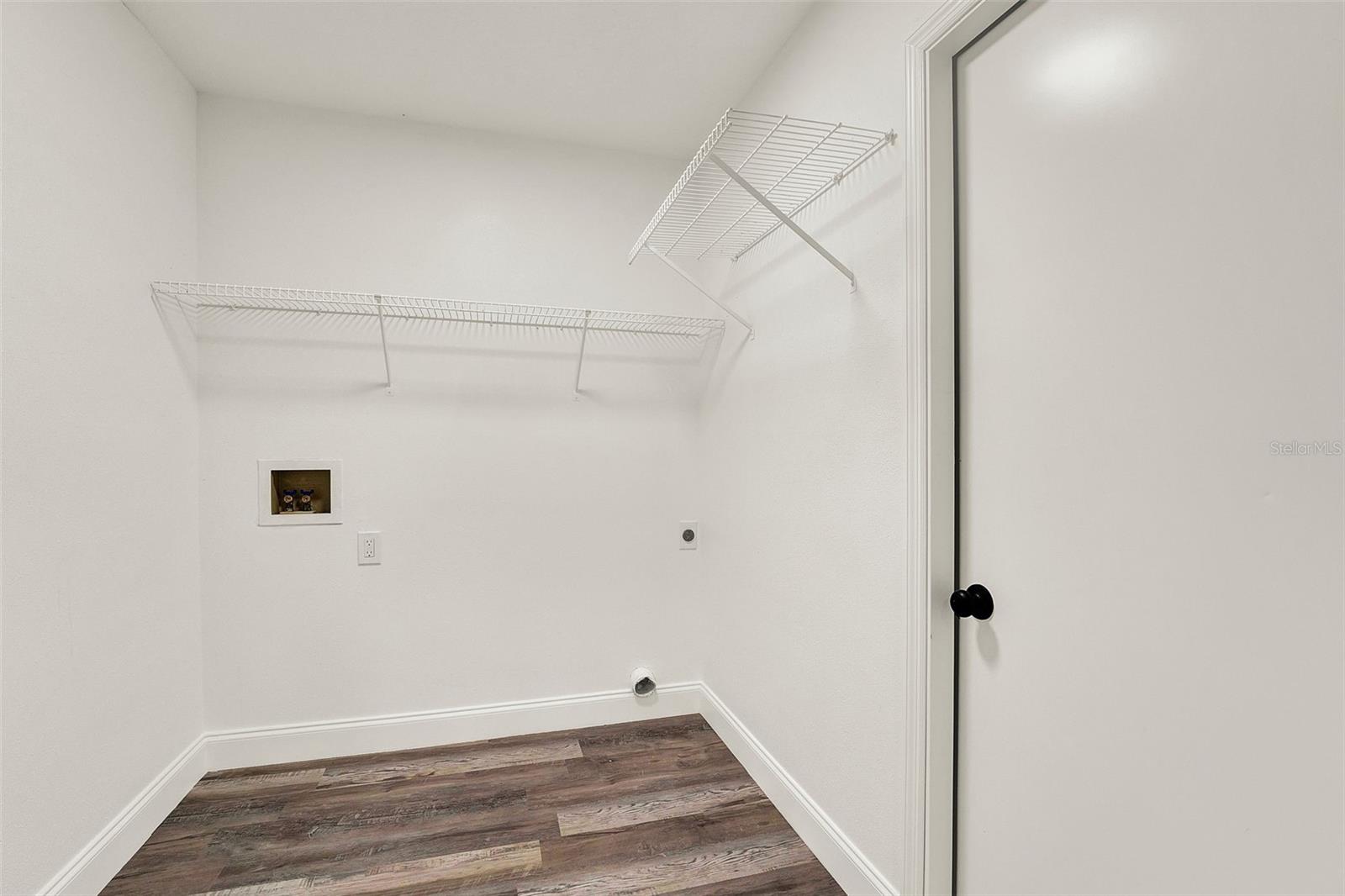 Image 21 of 33 For 6445 Beard Avenue