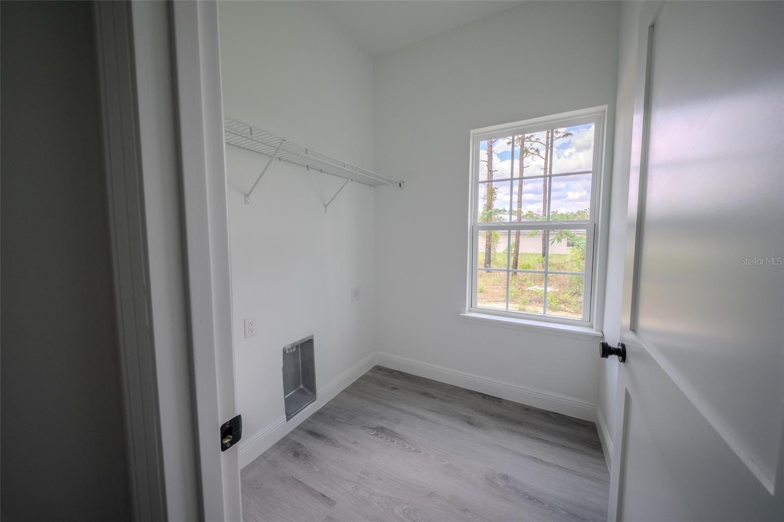 Image 13 of 23 For 6054 Sw 154th Place Rd