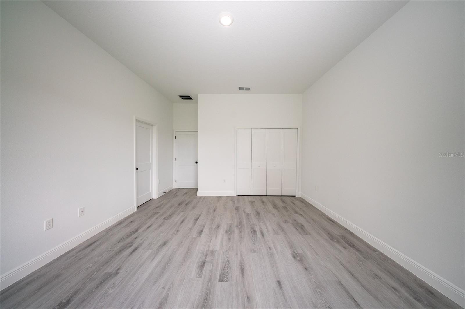 Image 16 of 23 For 6054 Sw 154th Place Rd