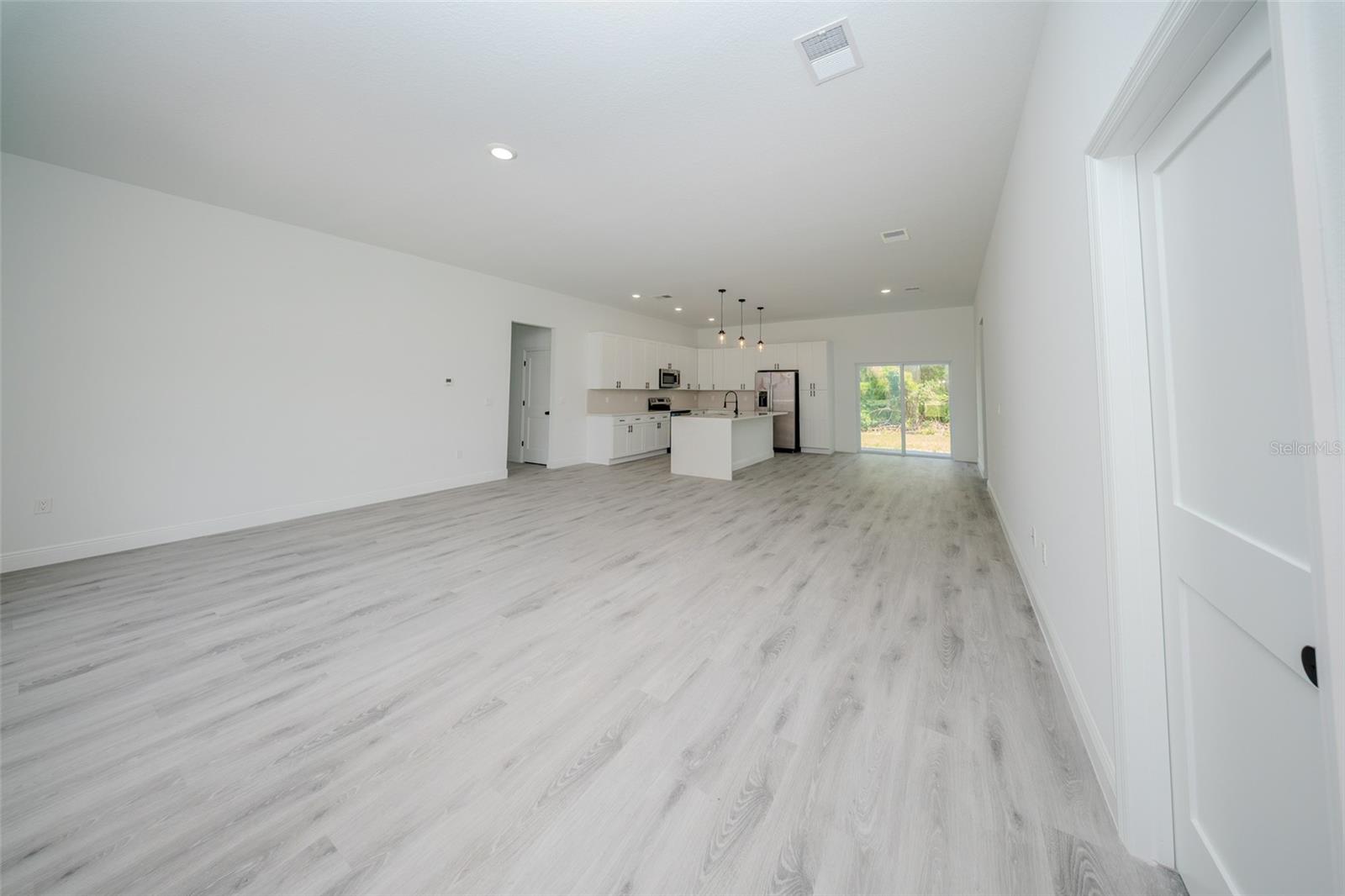 Image 8 of 23 For 6054 Sw 154th Place Rd