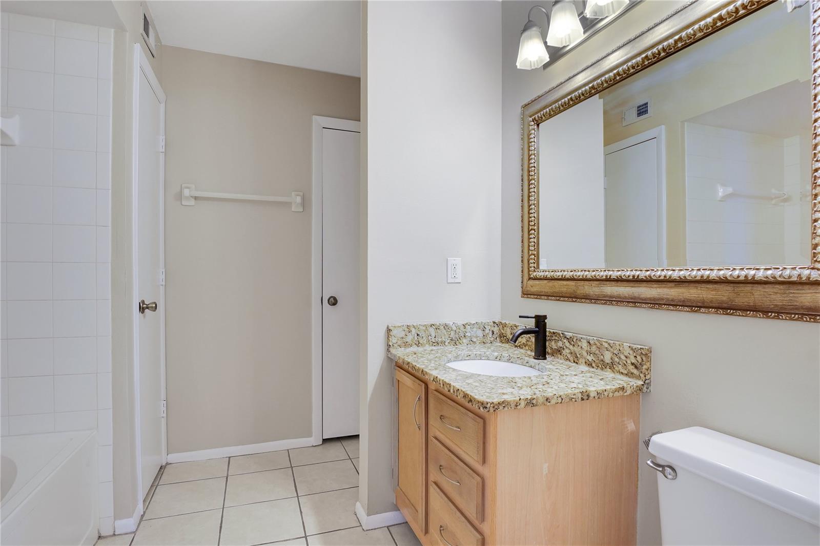 Image 16 of 45 For 482 Pin Oak Place 306