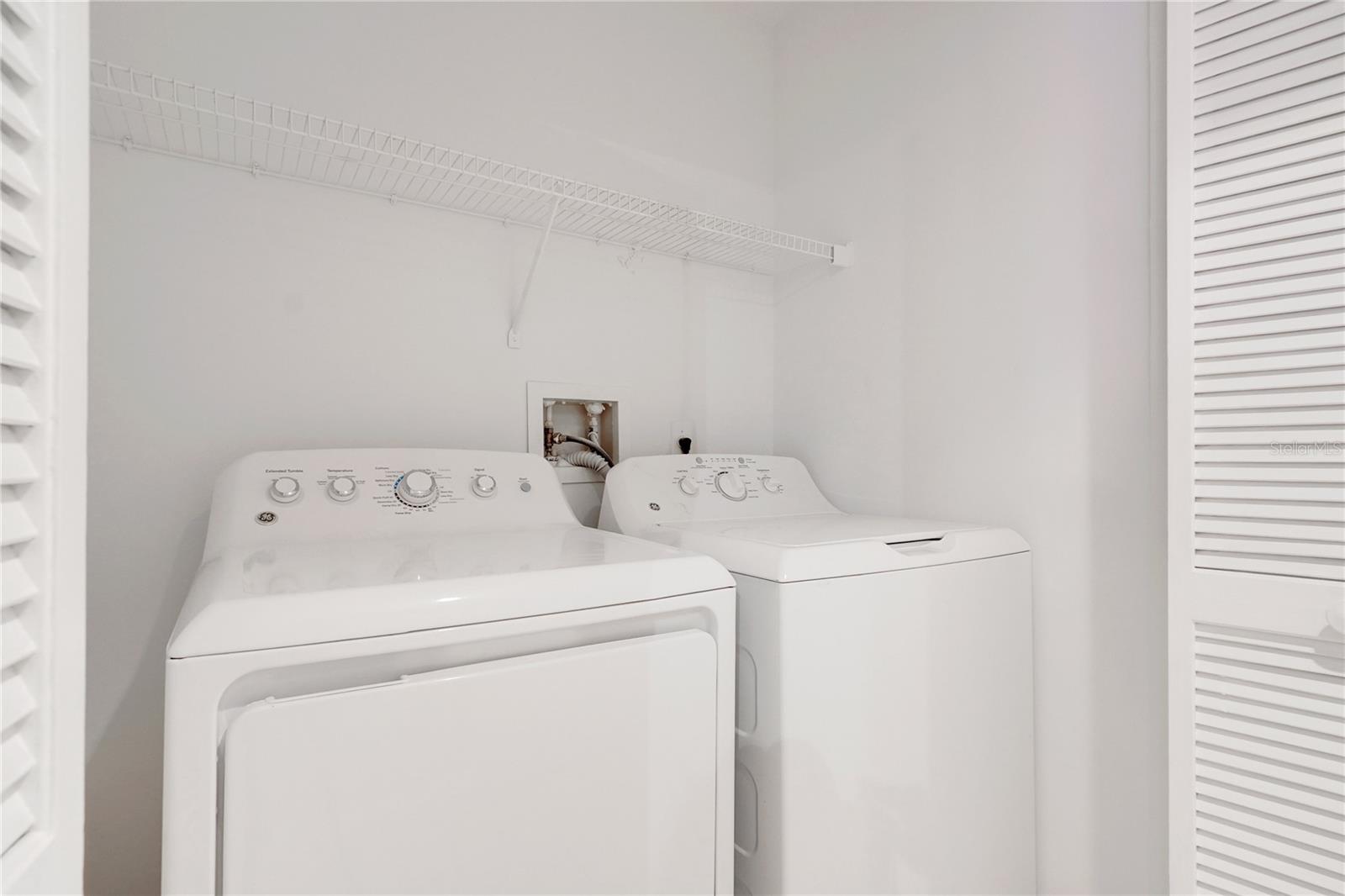 Image 31 of 45 For 482 Pin Oak Place 306