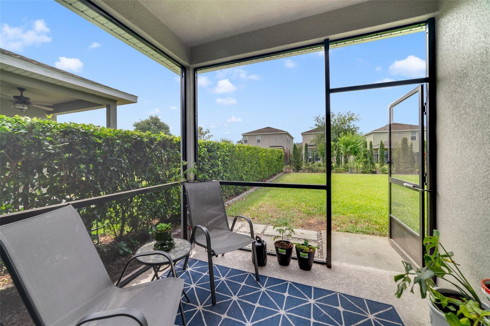 Image 17 of 21 For 1396 Riley Circle