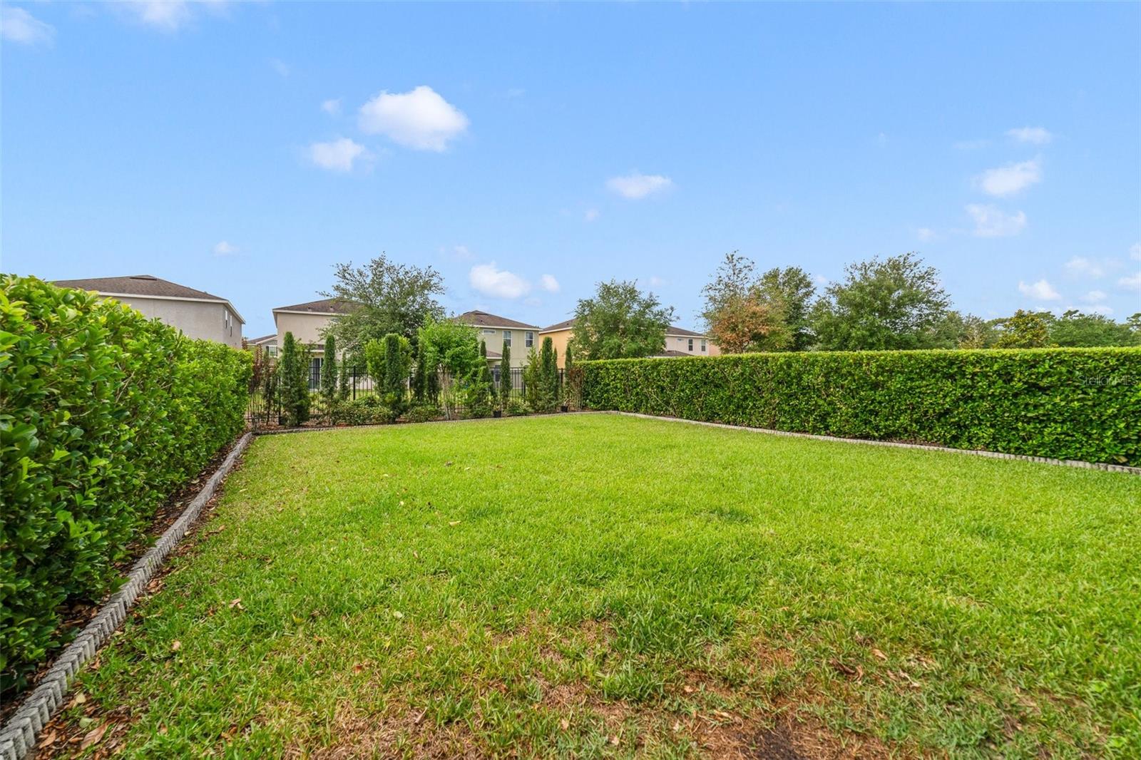 Image 18 of 21 For 1396 Riley Circle
