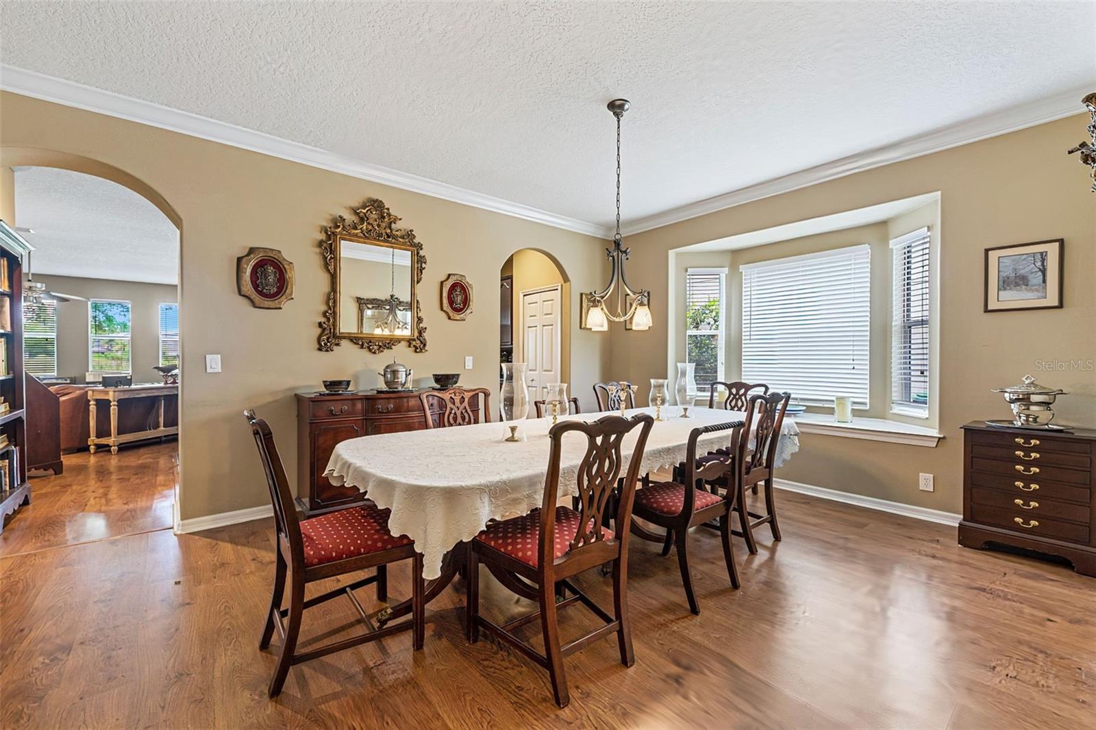 Image 10 of 36 For 4813 River Gem Avenue