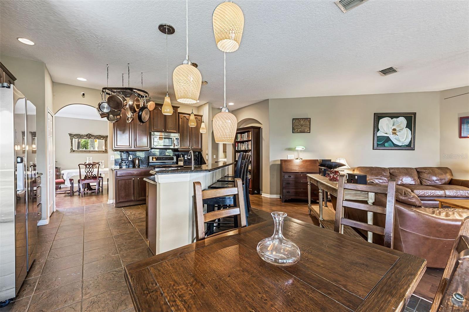 Image 16 of 36 For 4813 River Gem Avenue