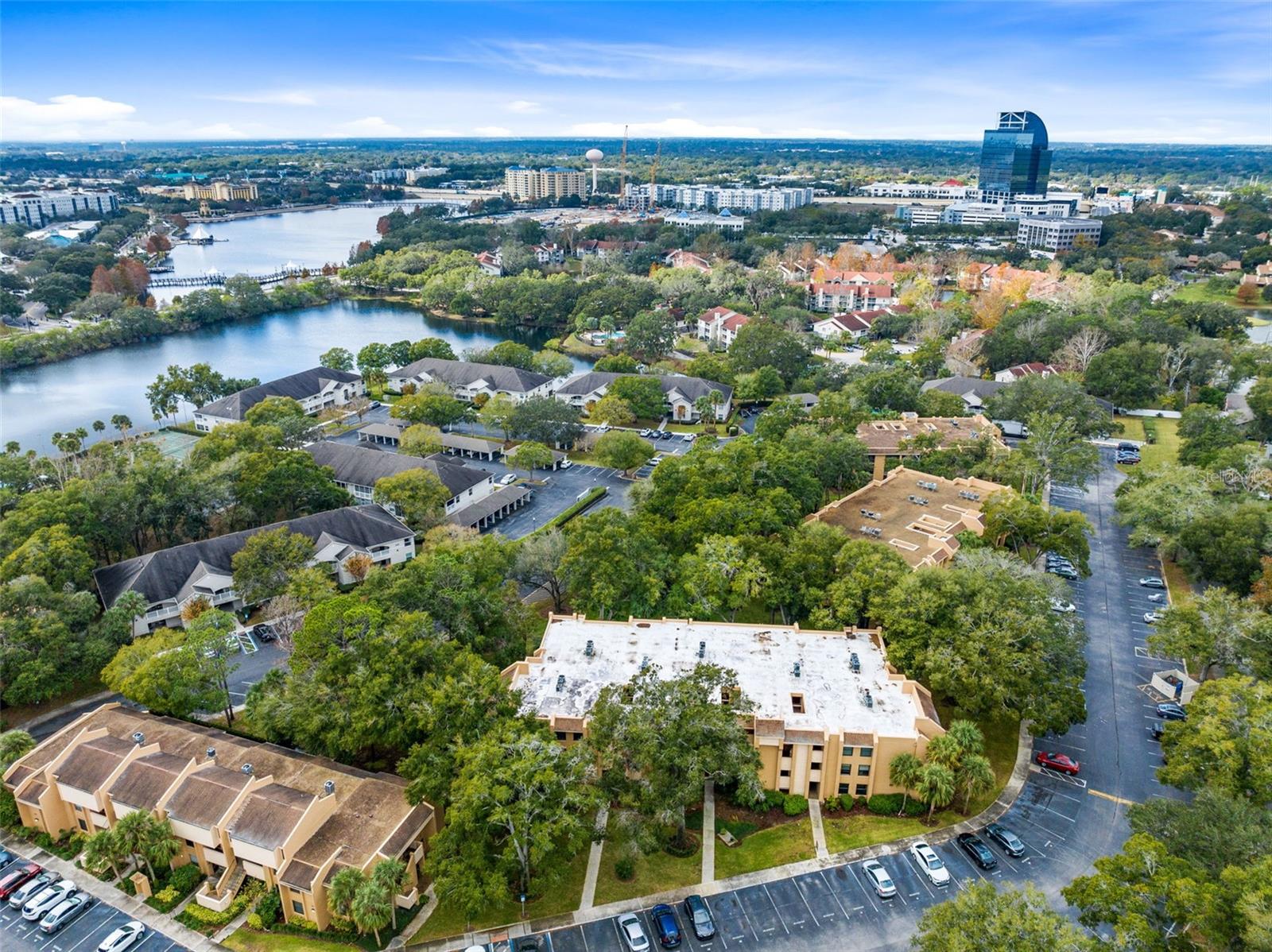 Image 14 of 30 For 610 Cranes Way 202