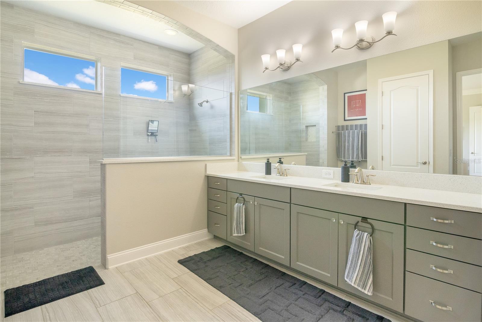 Image 11 of 32 For 16410 Good Hearth Boulevard