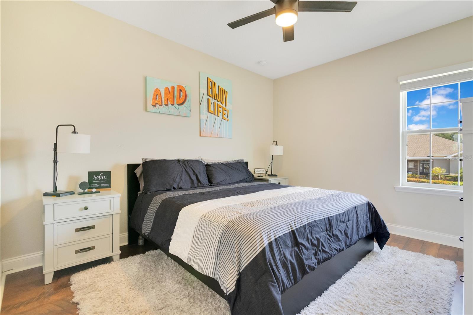Image 19 of 32 For 16410 Good Hearth Boulevard