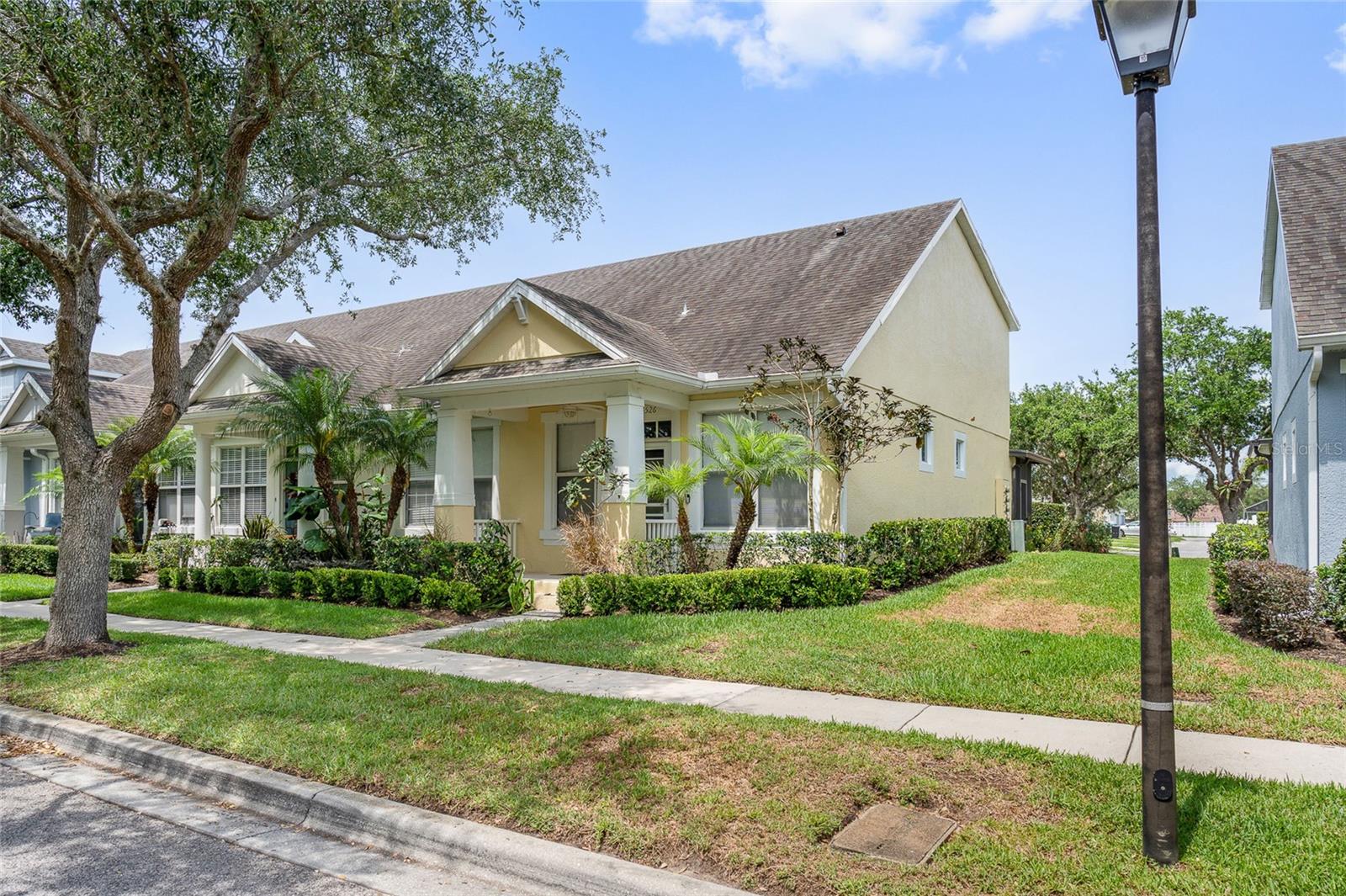 Image 4 of 37 For 14526 Chicora Crossing Boulevard