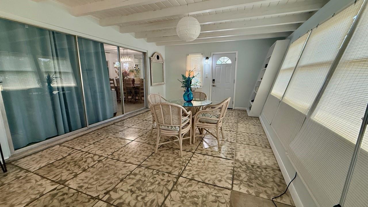 Image 14 of 44 For 716 50th Street Court W