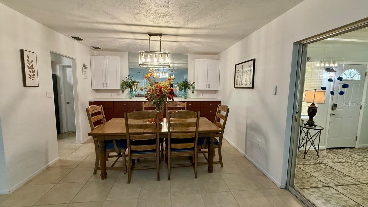 Image 7 of 44 For 716 50th Street Court W