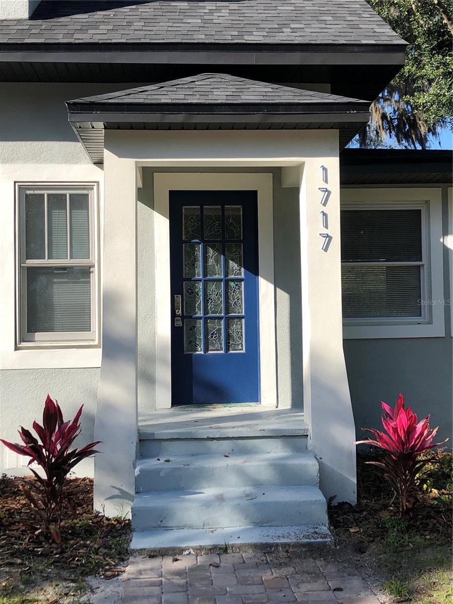 Image 6 of 41 For 1717 Kaley Avenue