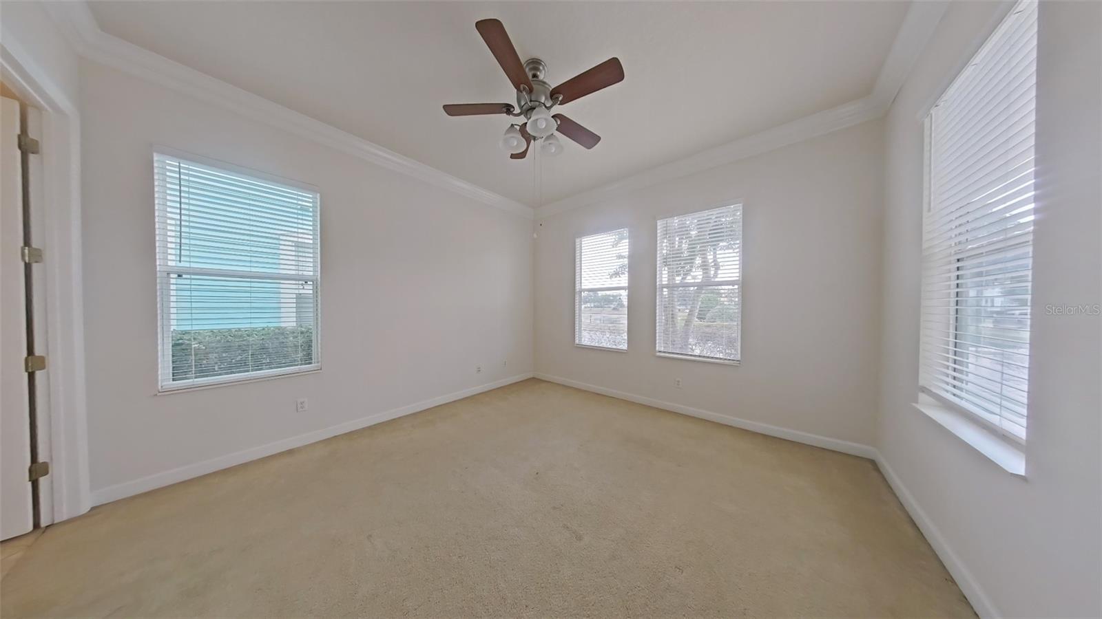 Image 3 of 15 For 7740 Linkside Loop 7740