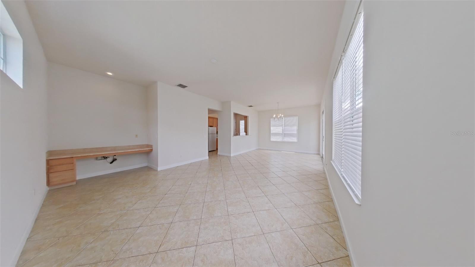 Image 8 of 15 For 7740 Linkside Loop 7740