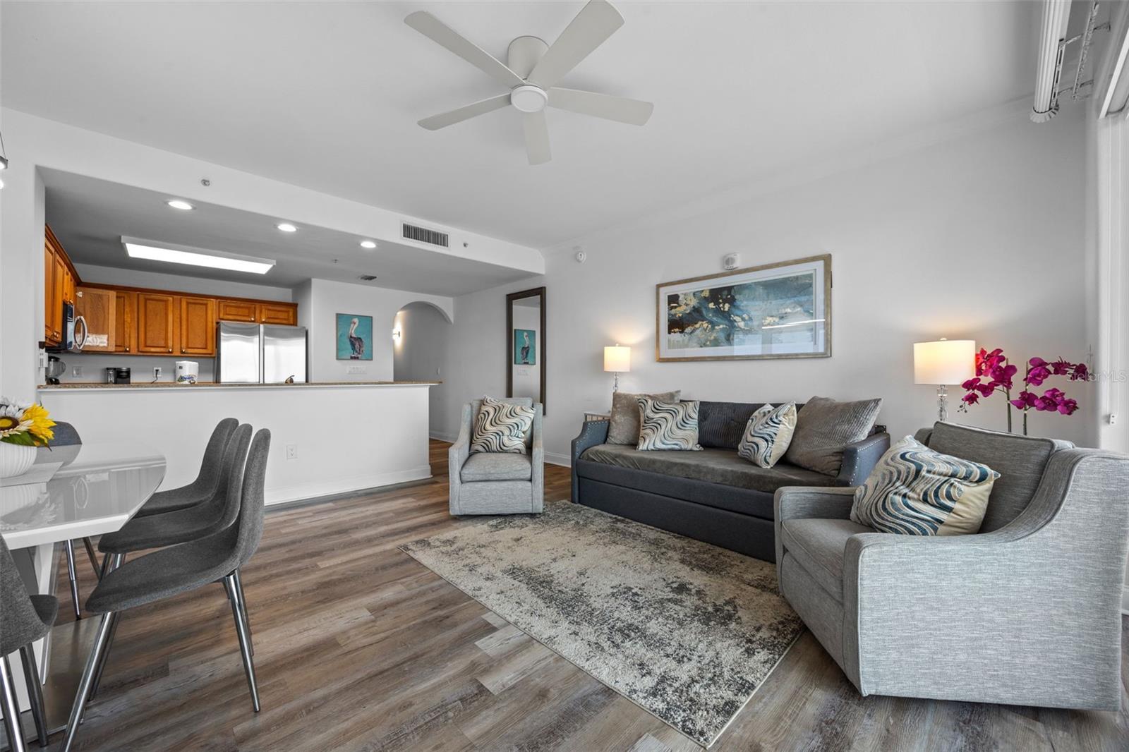 Image 20 of 43 For 13415 Blue Heron Beach Drive 710