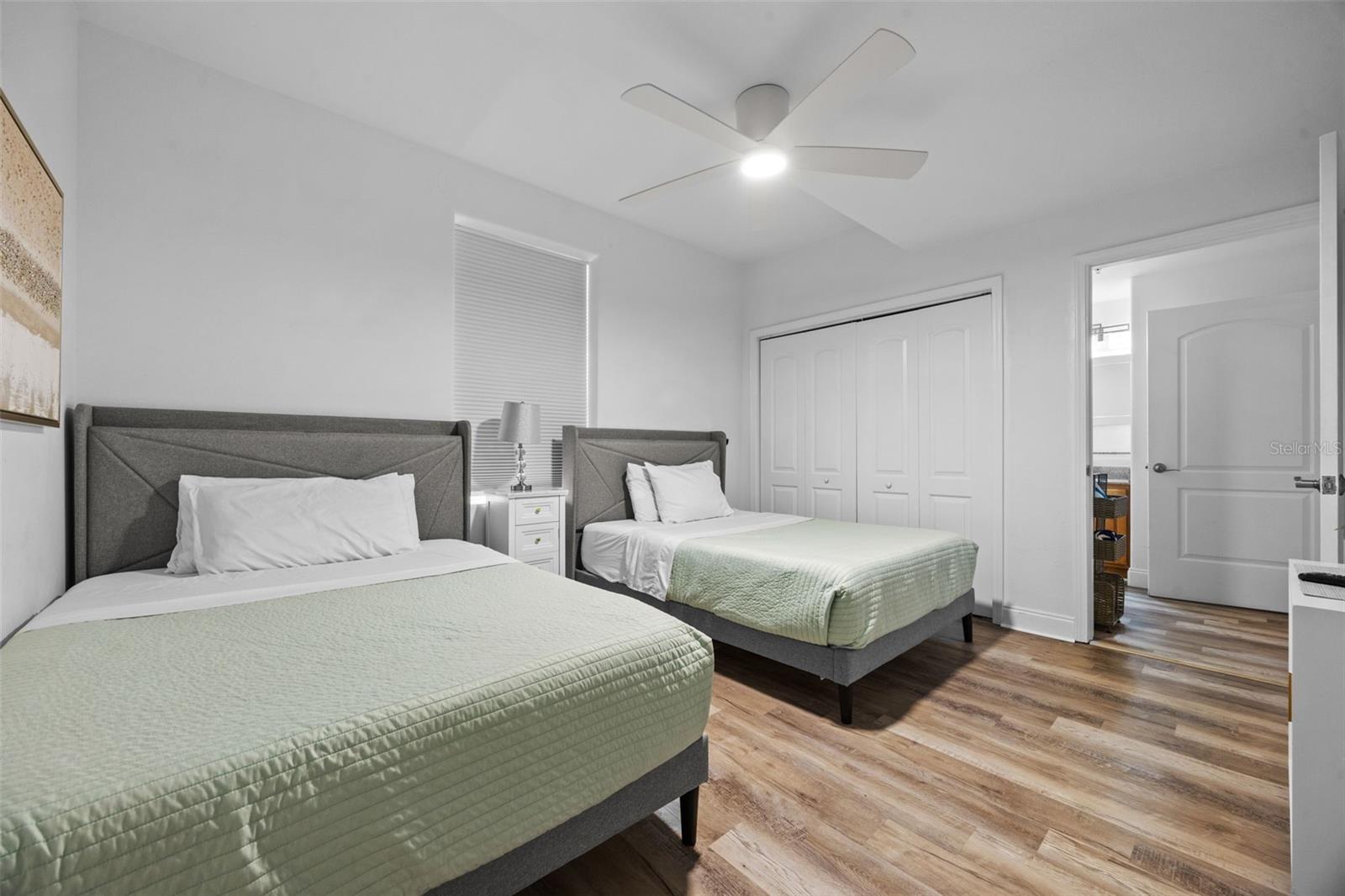 Image 29 of 43 For 13415 Blue Heron Beach Drive 710