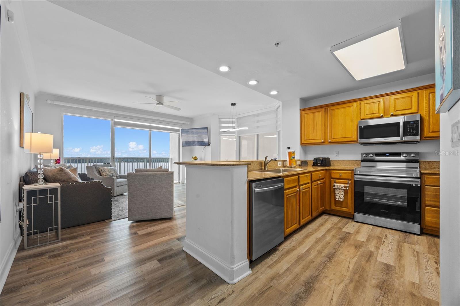 Image 3 of 43 For 13415 Blue Heron Beach Drive 710