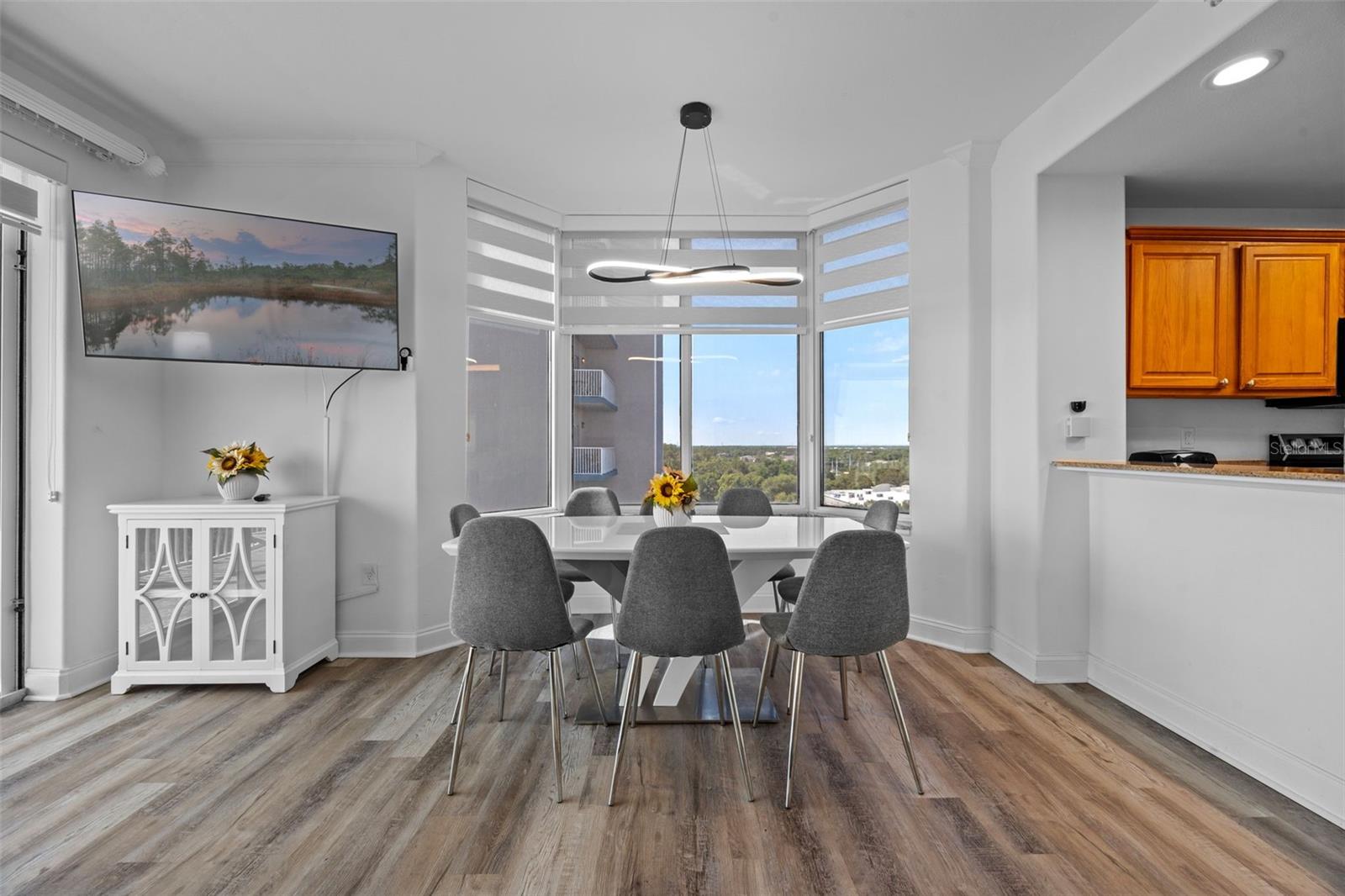Image 5 of 43 For 13415 Blue Heron Beach Drive 710