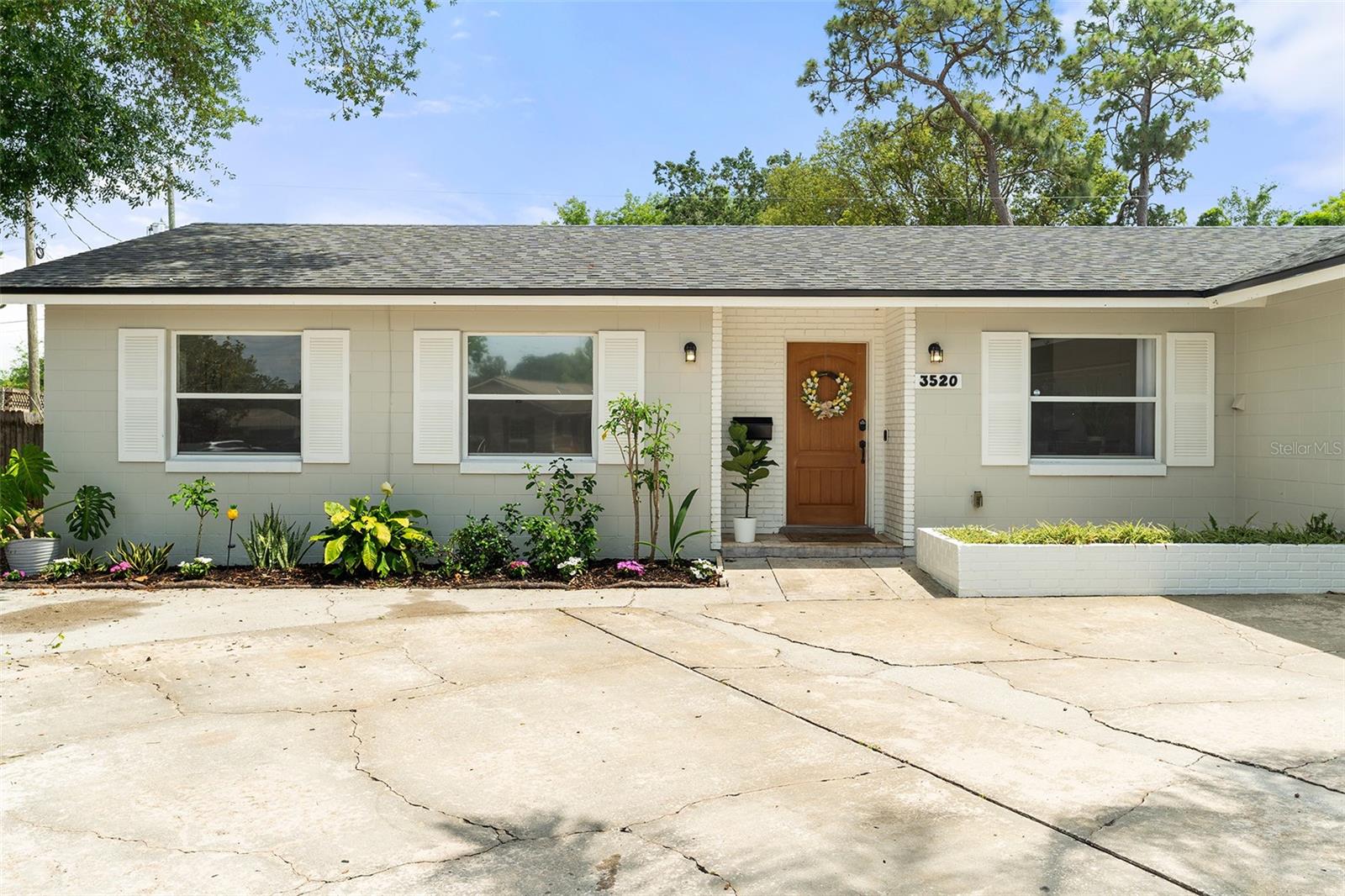 Image 6 of 32 For 3520 Balsam Dr