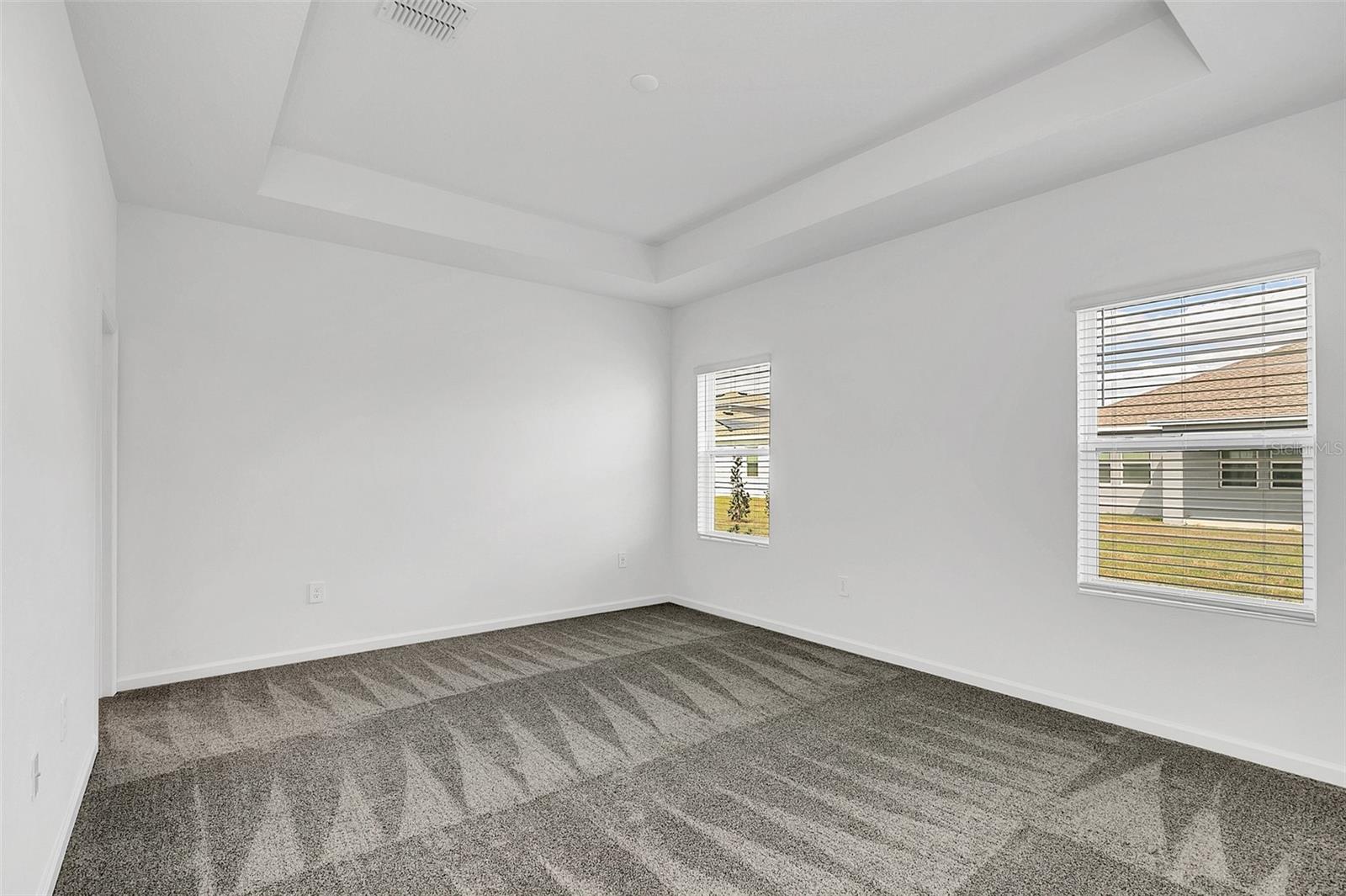 Image 11 of 30 For 6243 Lakepine Street