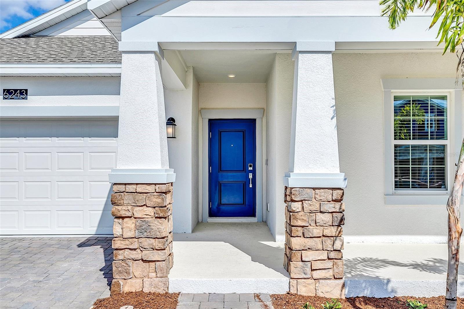 Image 2 of 30 For 6243 Lakepine Street