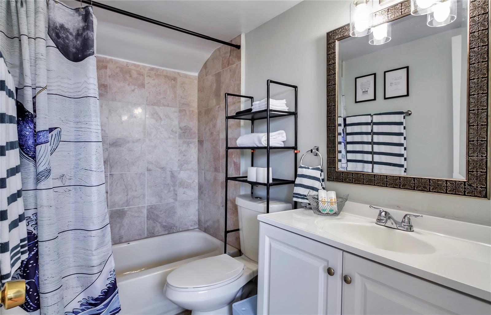 Image 17 of 21 For 2714 Hunt Club Lane