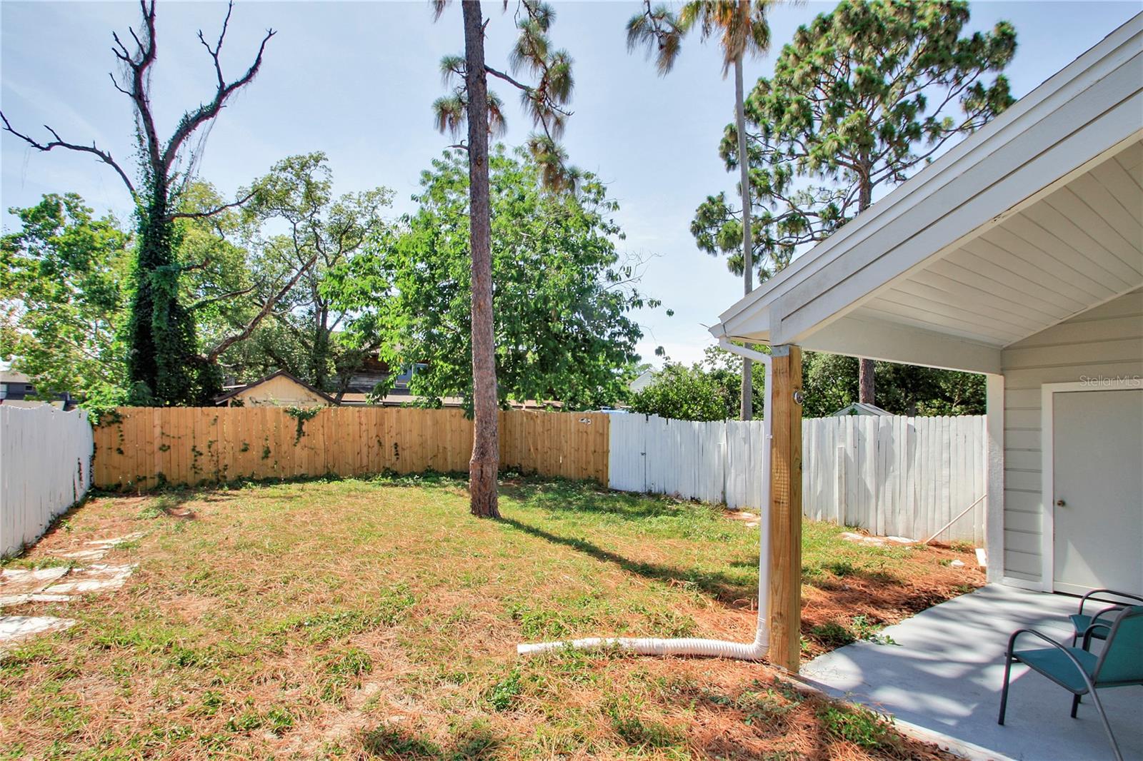 Image 20 of 21 For 2714 Hunt Club Lane