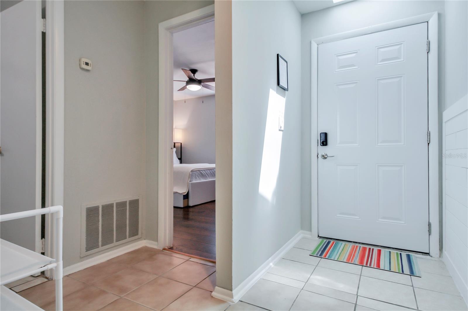 Image 5 of 21 For 2714 Hunt Club Lane