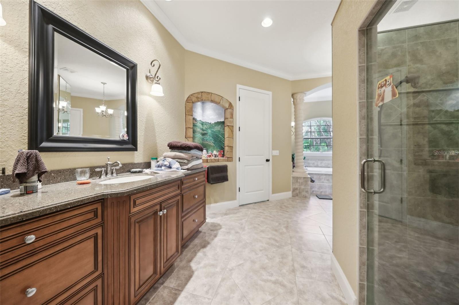 Image 21 of 55 For 6686 135th Street