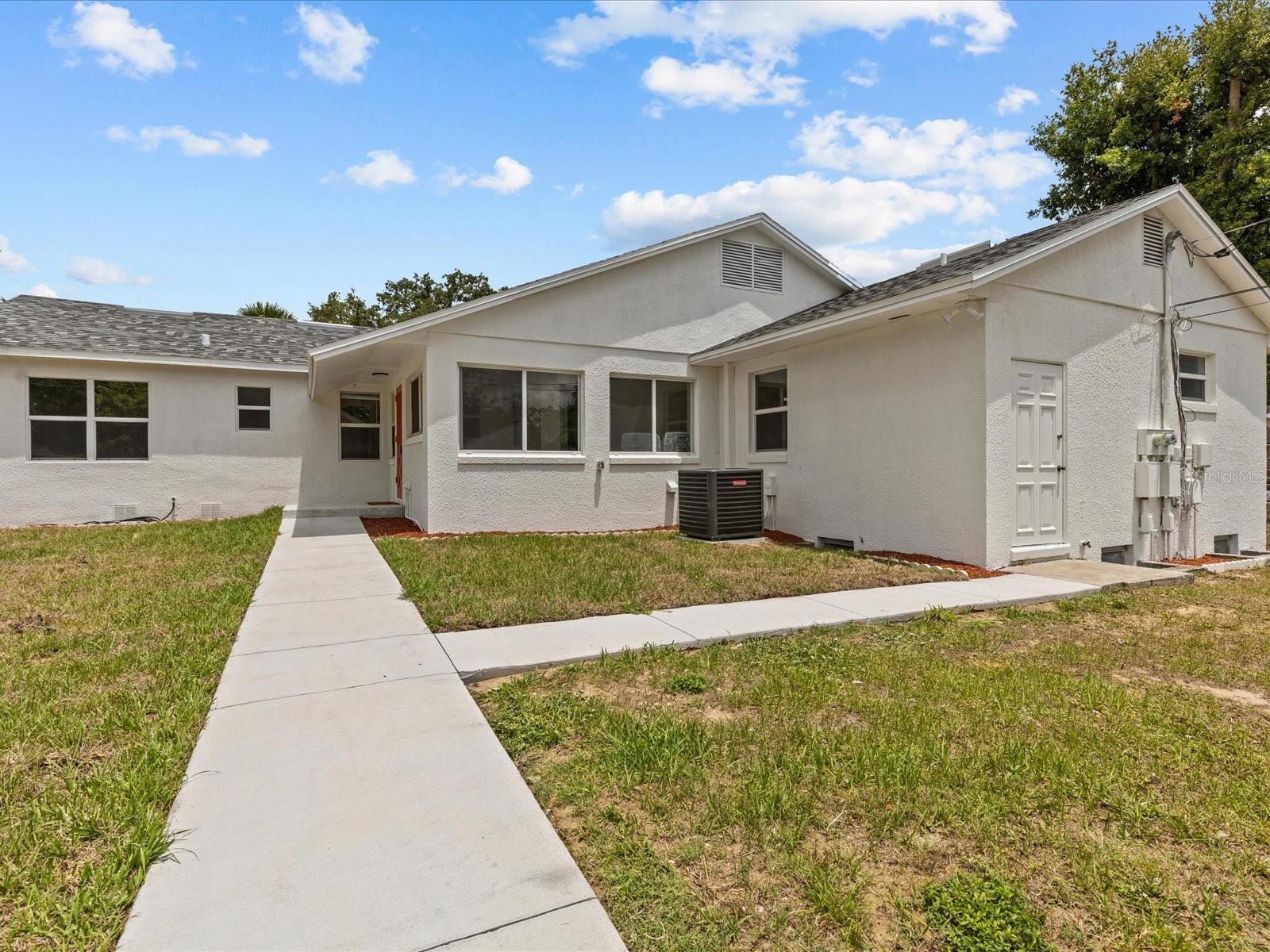 Image 48 of 53 For 207 Palmetto Street