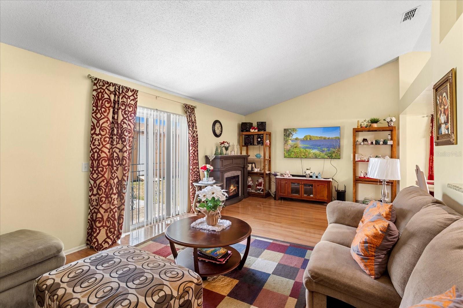 Image 10 of 24 For 7616 Southwick Street