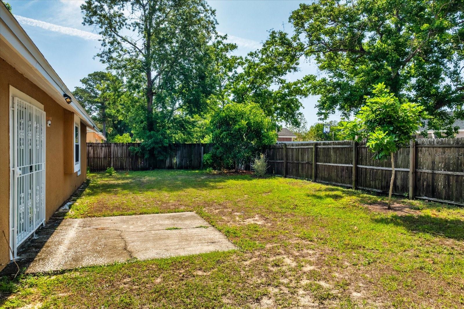 Image 21 of 24 For 7616 Southwick Street