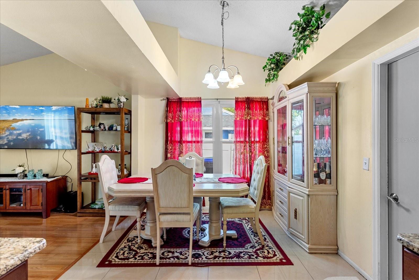 Image 6 of 24 For 7616 Southwick Street