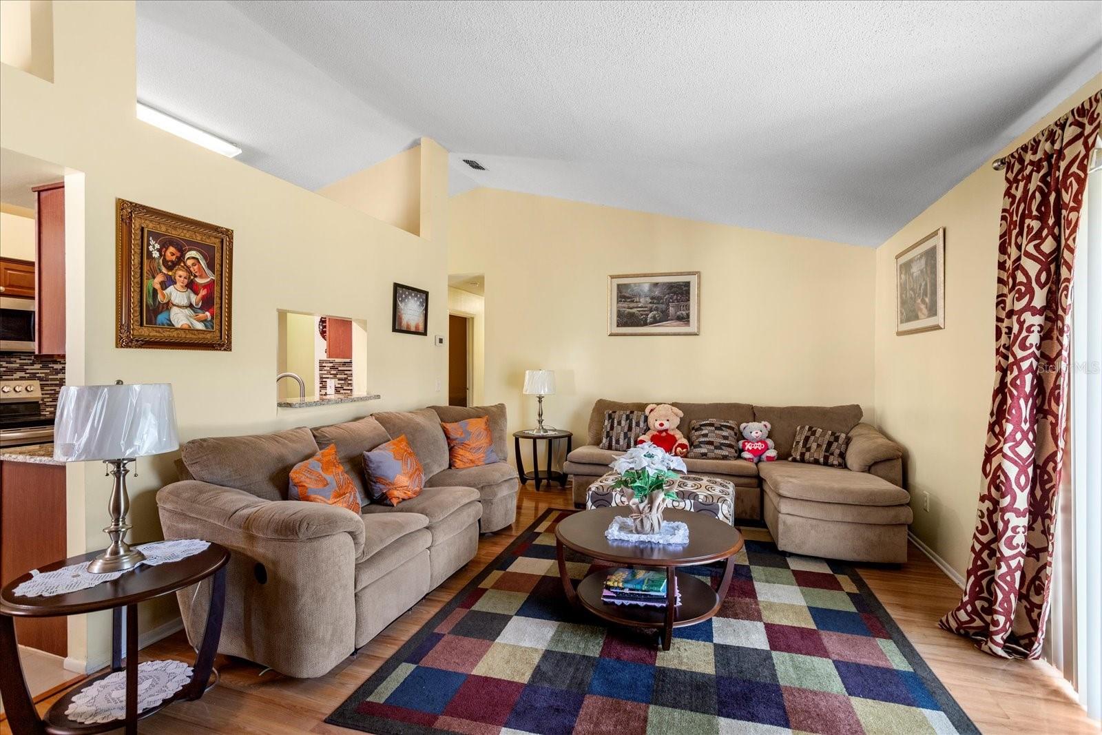 Image 9 of 24 For 7616 Southwick Street