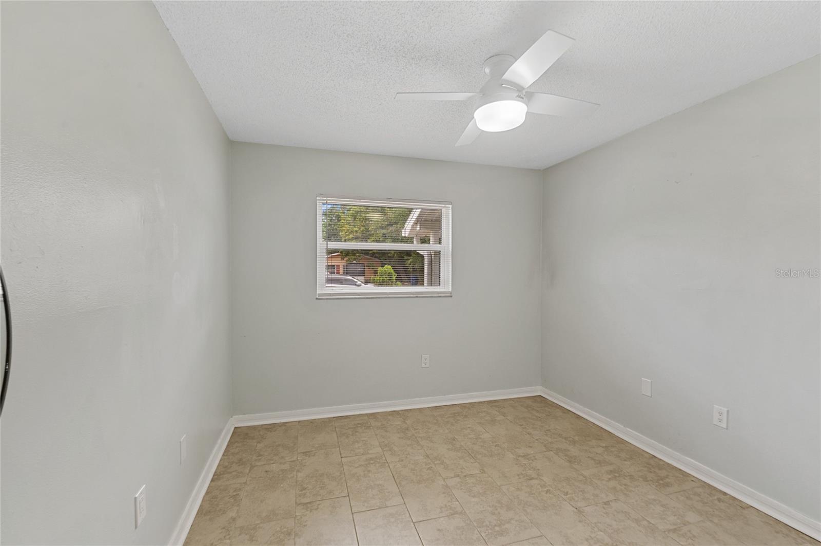 Image 19 of 32 For 2824 Oaklawn Avenue