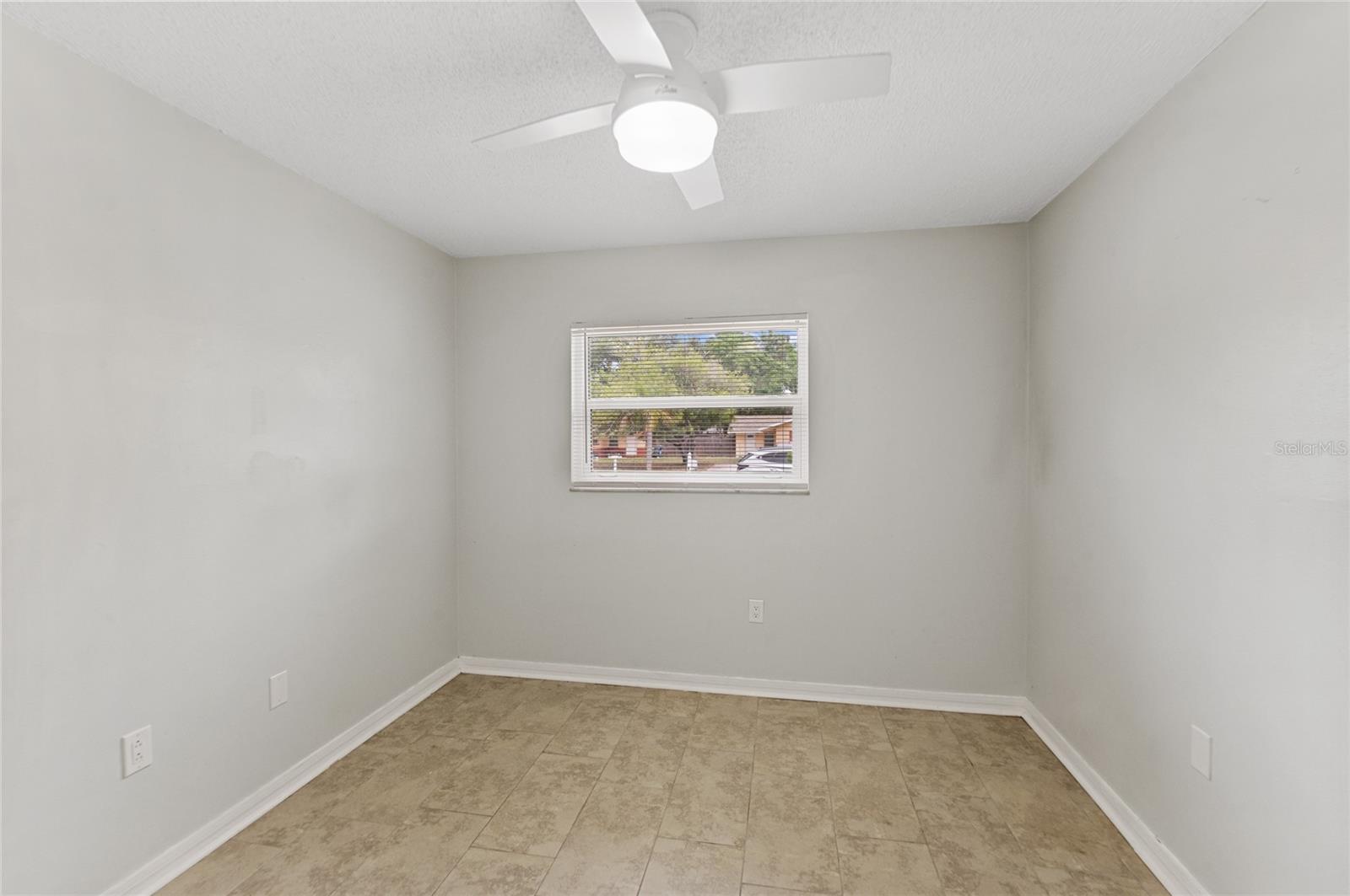 Image 20 of 32 For 2824 Oaklawn Avenue